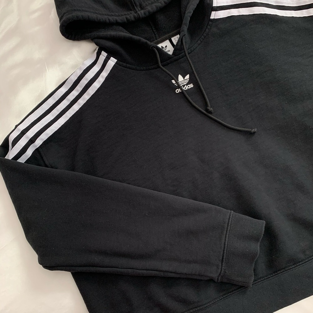 🍒ADIDAS🍒 cropped hoodie